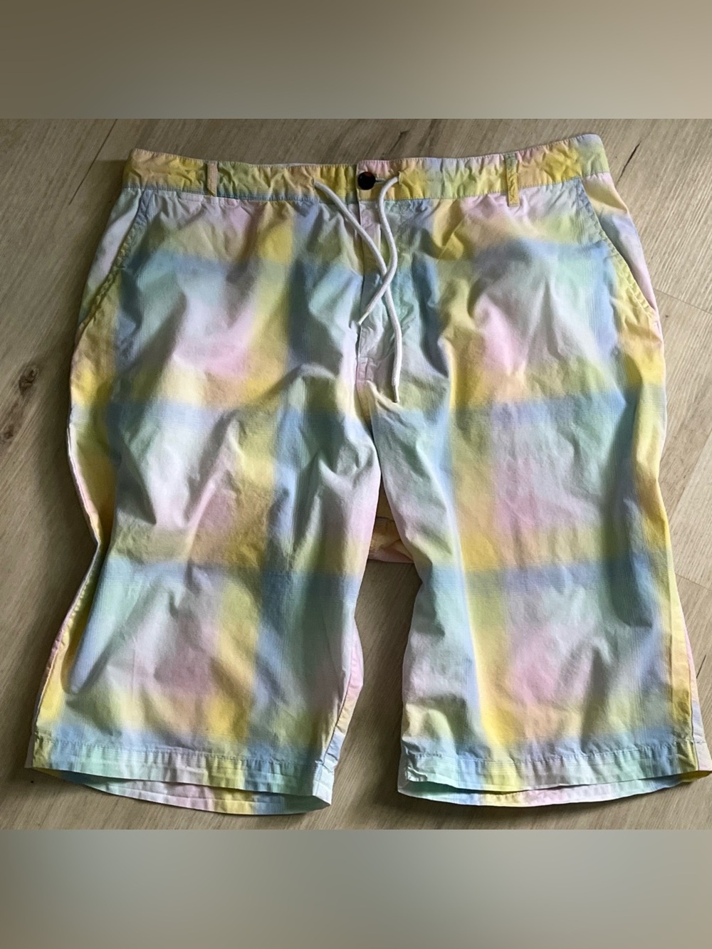 Lrg Pastel Tie-Dye Men’s Hybrid Shorts - Yellow Pink Blue Green